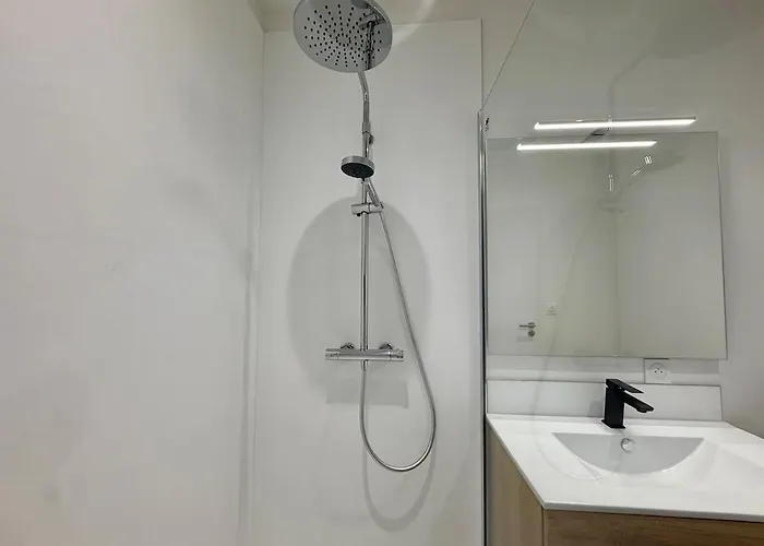 T2 Moderne Et Cosy, Lumineux, Apartment La Roche-sur-Yon